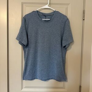 Lululemon Men's Heather Blue Short Sleeve Tee Size M